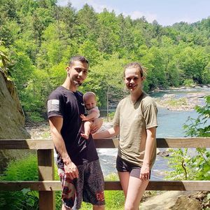 Meet your Posher, Christopher